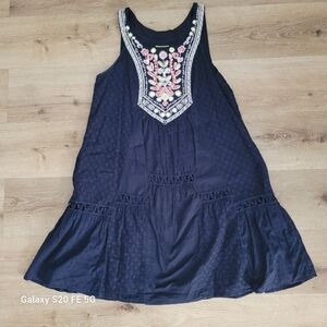 ANTHROPOLOGIE Maeve Tisa Swing Dress Flower & Mirror Embroidered Sz 8 Navy Blue